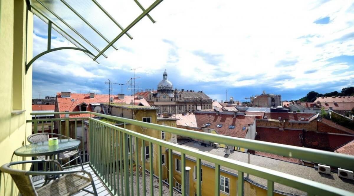City 1 Apartment In The Center Of ซาเกร็บ ภายนอก รูปภาพ